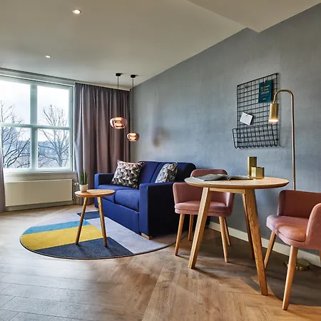 Staybridge - Parliament By Ihg Hotel