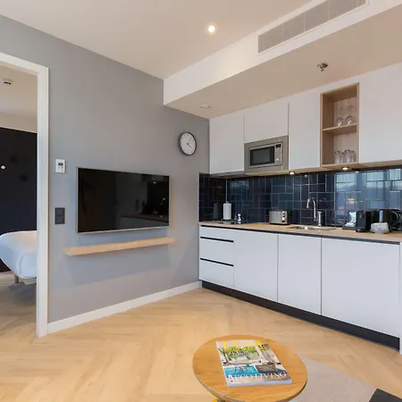 Hotel Staybridge - Parliament By Ihg Haia