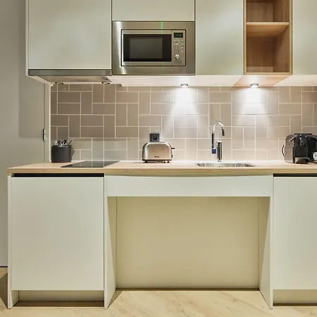 מלון Staybridge - Parliament By Ihg 4*