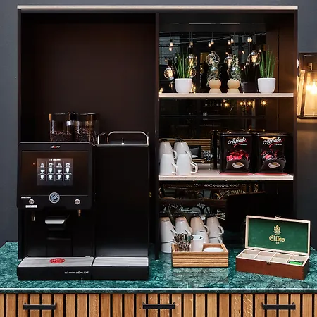 מלון Staybridge - Parliament By Ihg האג