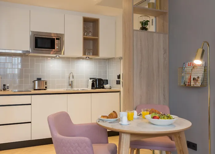 Staybridge - Parliament By Ihg Szálloda 4*