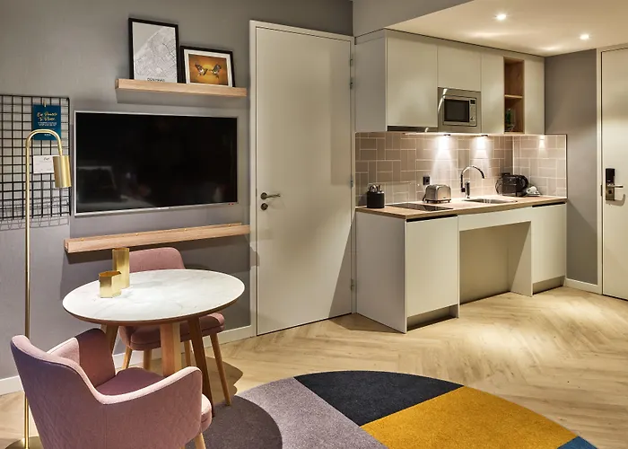 Staybridge - Parliament By Ihg Szálloda 4*