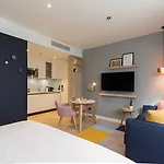 Отель Staybridge - Parliament By Ihg 4*