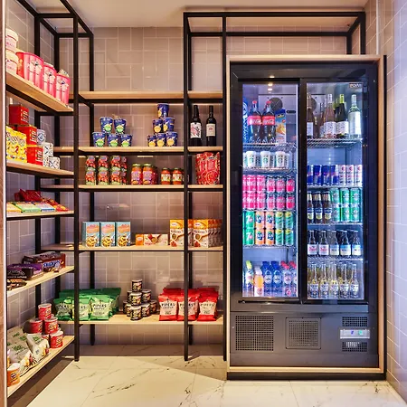 Staybridge - Parliament By Ihg Hotel 4*