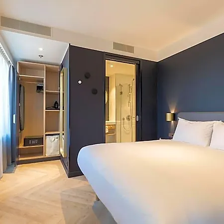 Staybridge - Parliament By Ihg Hotel