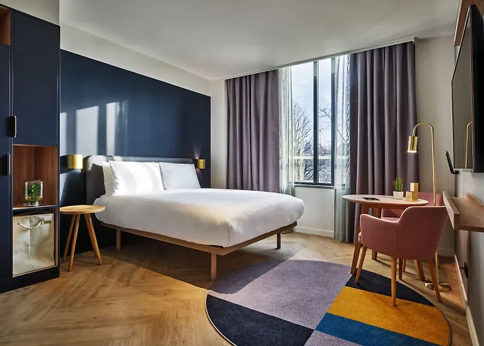 Staybridge - Parliament By Ihg