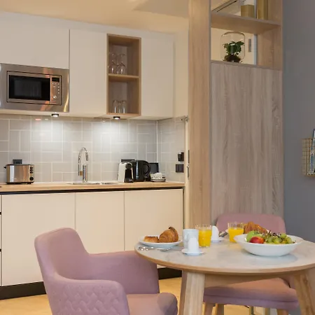 Staybridge - Parliament By Ihg Szálloda 4*