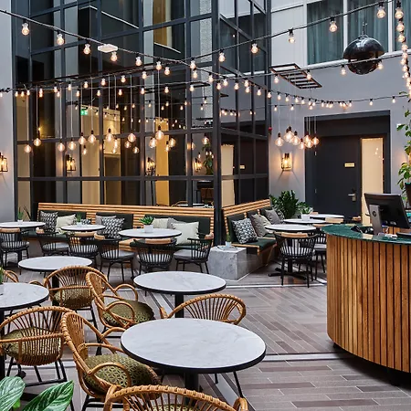 Staybridge - Parliament By Ihg Szálloda Hága
