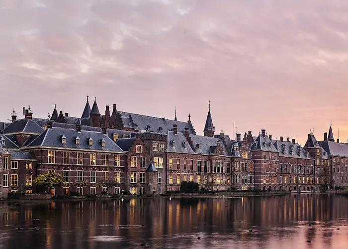 Staybridge - Parliament By Ihg Hotell 4*